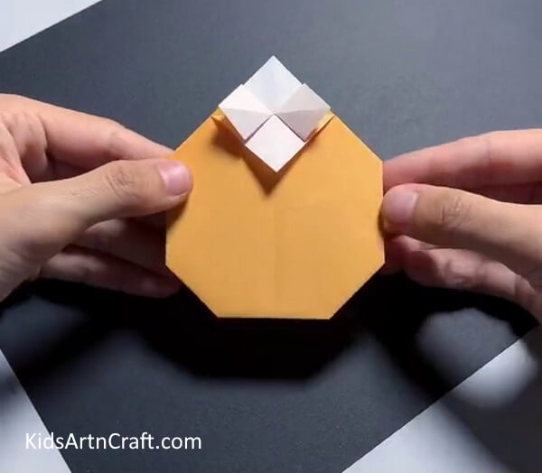 The Shape So Formed-Producing Origami Fruit with Craft Paper for Little Ones