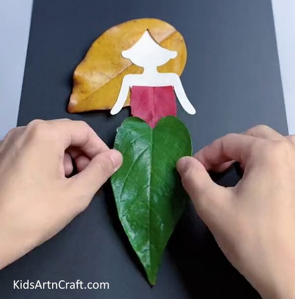 Adding The Body Parts Leaf Art and Crafting Tutorial with Step-by-Step Instructions for Children