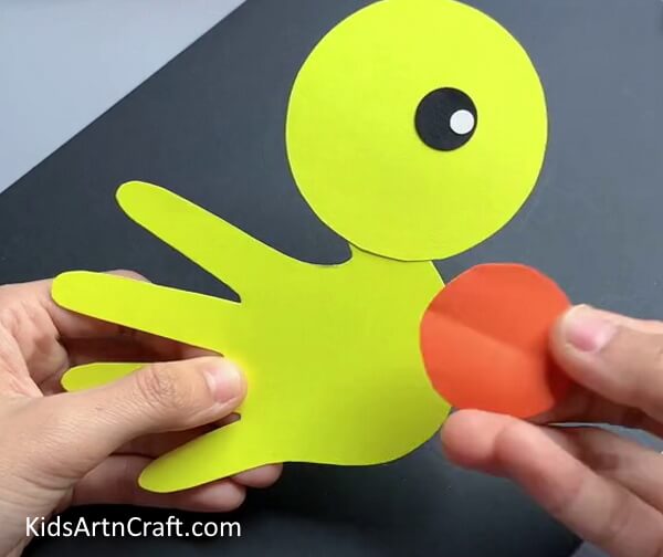 Making Beak Of The Duck - How to Make a Duck Craft with Paper and Hands