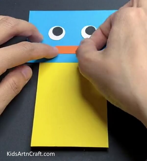Making Mouth Of Robot - Constructing a delightful and effortless robot craft utilizing paper.