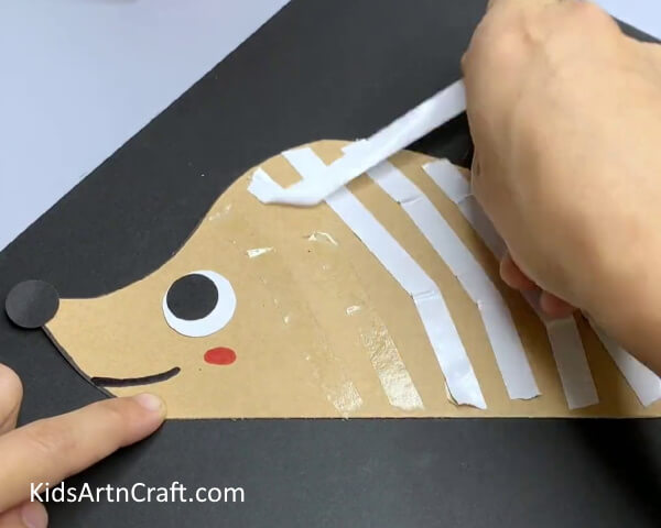 Taping Double Side Tape Tutorial For Crafting A Leafy Hedgehog For Kids