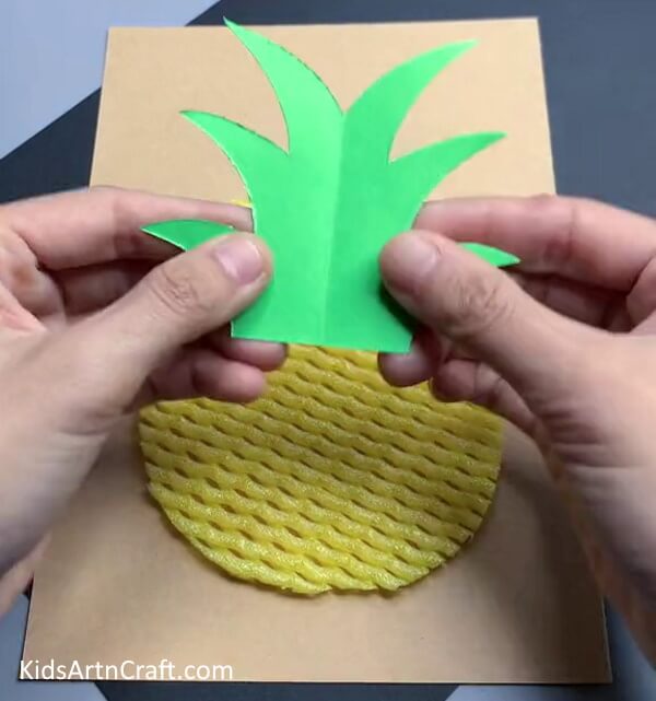 Unfolding Leaf - Fashioning a Pineapple Fruit Work of Art Employing Foam Net