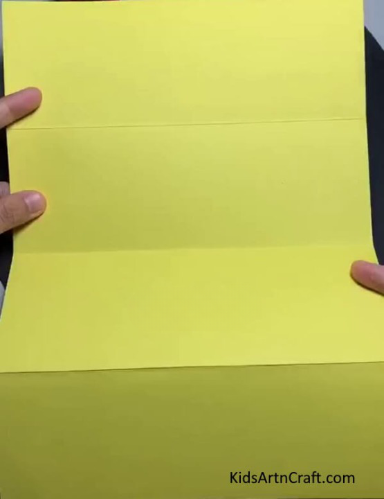A Sheet Of Paper-Crafting a Simple Star with Paper