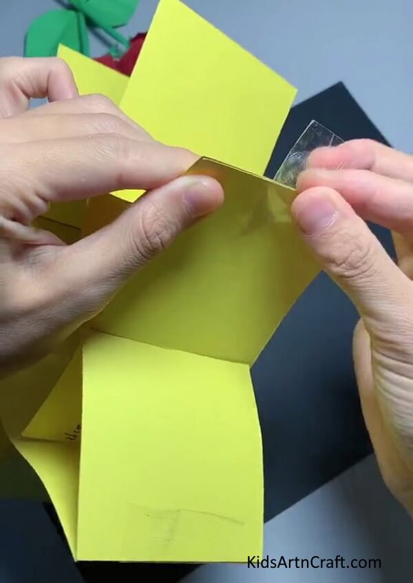 Sealing The Ends-Crafting a simple paper star from craft paper