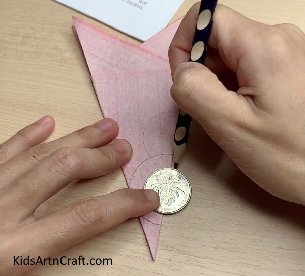 Drawing The Final Circle-Forming a Paper Rabbit - A Quick Craft For Kids 