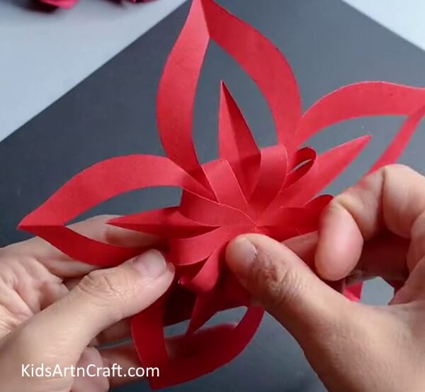 Create Variation- A simple method to fabricate paper snowflakes