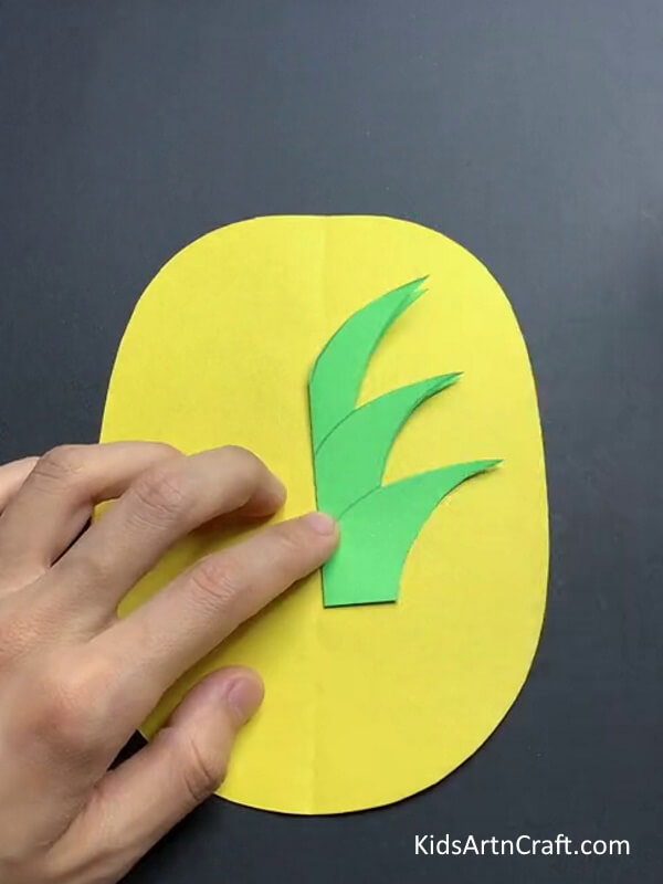 Cutting The Leaves - Forming a 3D Paper Pineapple Craft for Toddlers