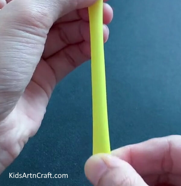 Getting Ready With A Straw - Crafting a caterpillar using a straw