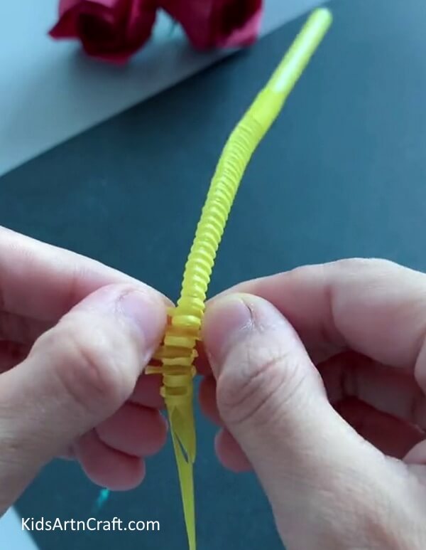 Pulling Out Legs - Creating a caterpillar with a drinking straw