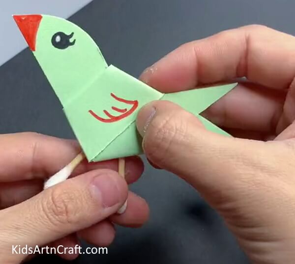 Making Legs Using Earbuds - Building a Paper Sparrow in Quick Steps