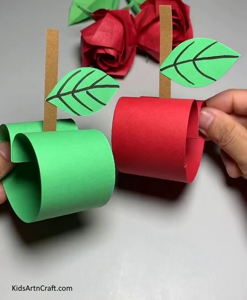Making Apple Craft With Paper Strips For Toddlers