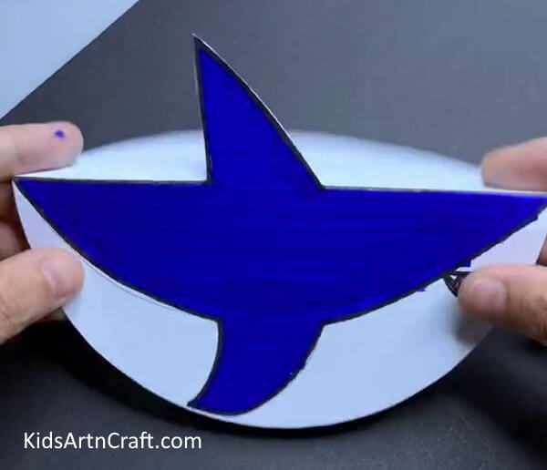 Cut The Shape Out-A walkthrough for constructing a paper shark geared towards youngsters 
