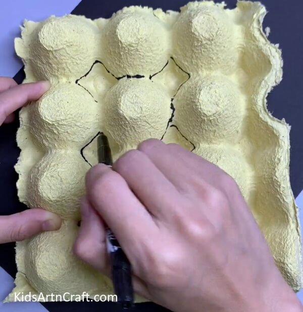 Making The Outline of The Bunny - Tutorial for Children to Make a Bunny Out of a Reused Egg Tray 