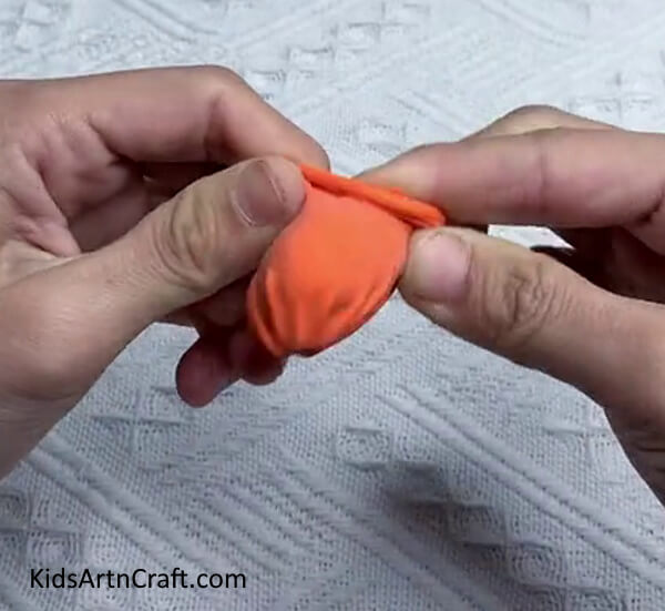 Put The Part Which Is Left, Inside Out-Tutorial for Producing a Tiger Balloon for Youngsters