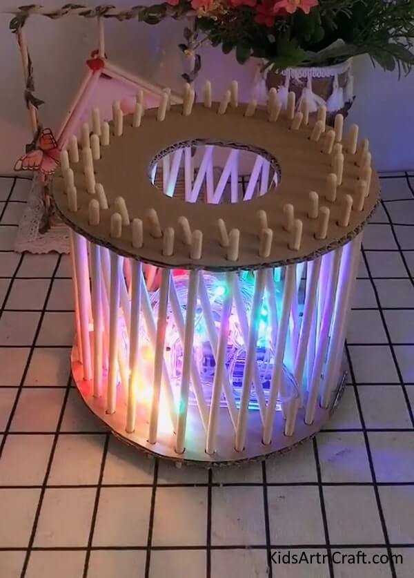 Colorful Lamp Using Cardboard And Skewers