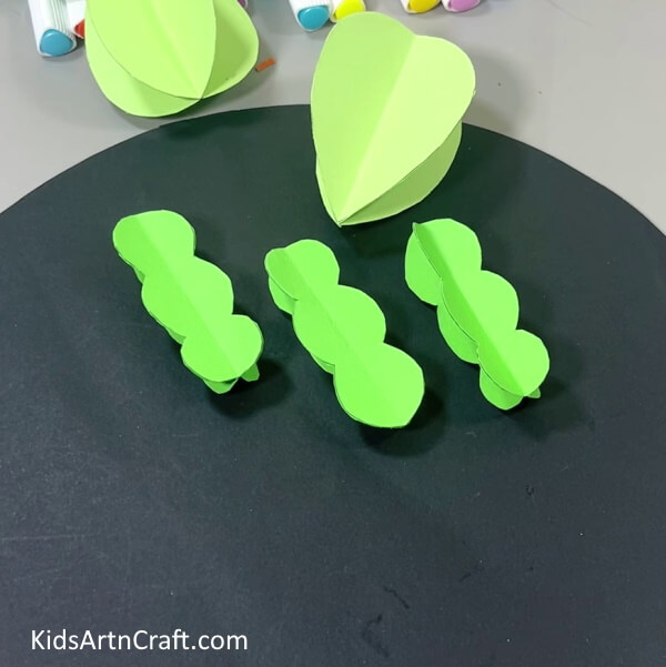 Making Two More Leaves - A fun paper cactus project for kids.