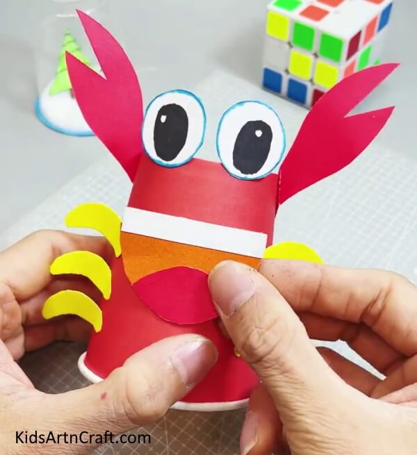 Pasting Mouth - A Tutorial For Crafting a Reused Paper Cup Crab