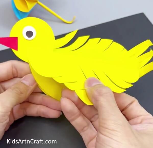 Pasting Another Wing - Attractive Paper Bird Toy For Kids To Have Fun With