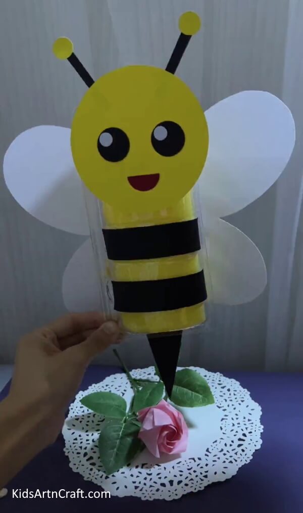Easy to Make Handmade Bee Craft Tutorial for Kids Letting It Dry