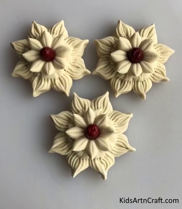 Flower Shaped Cookies - Inventive Cooking: Strategies for Producing Amusing and Exceptional Designs 