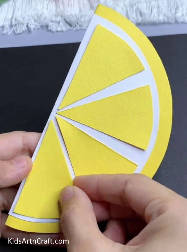 Pasting - Tutorial for Crafting a Lemon and Chick Out of Folding Paper