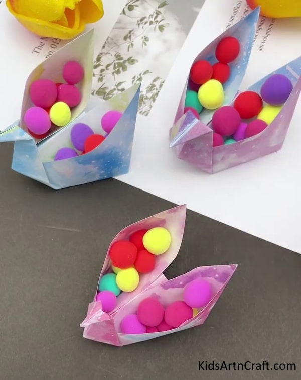 Enjoyable and Outstanding Arts and Crafts: Free Your Creative Thinking - Hopping Good Easter Surprise Gift Box