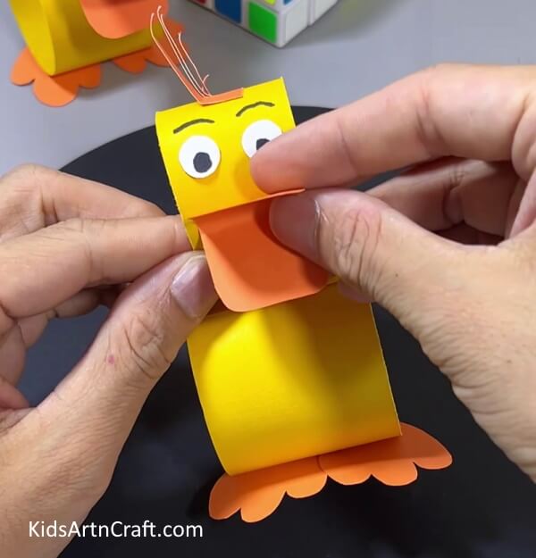 Making Duck's Beak - Creating a paper duck toy - a fun activity for the little ones. 