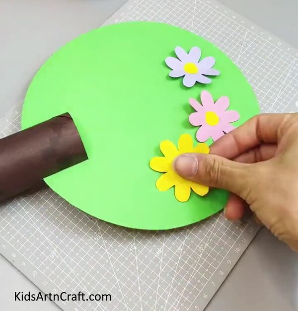 Pasting Flowers On Tree - Step-by-Step Guide for Kids to Create a Paper Flower Tree 