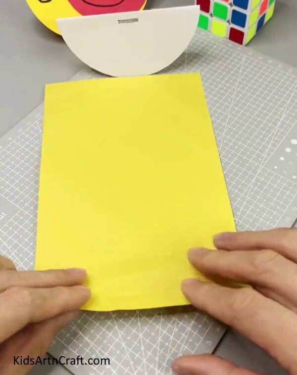 Getting A Yellow Paper - Making a Rocking Paper Bird Craft For Kids