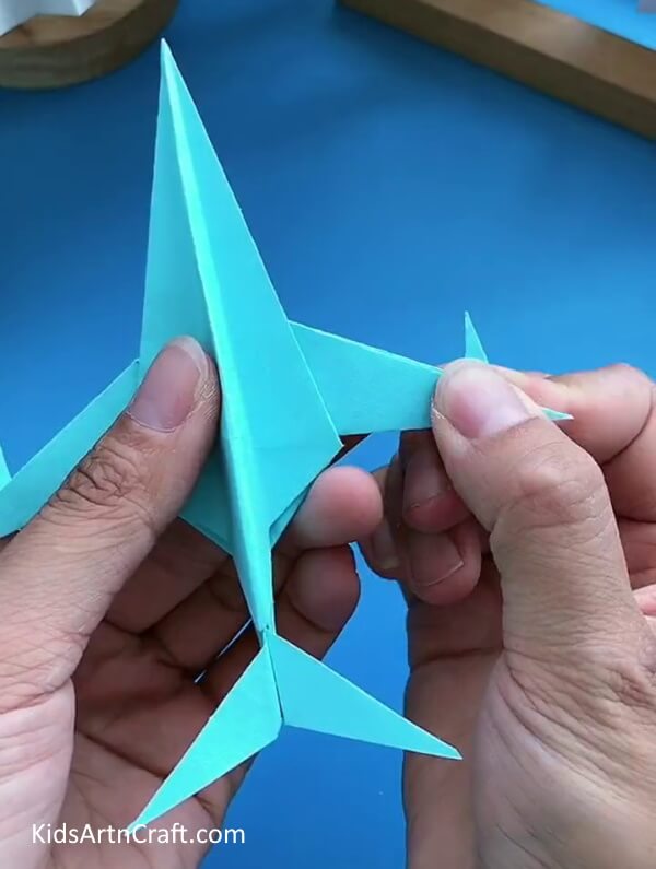 Folding The Ends-abricating a Paper Glider with Origami for Youngsters