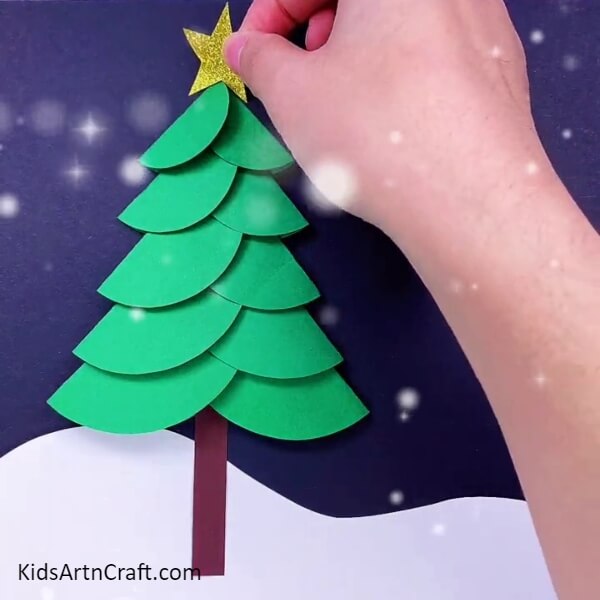 Add a star- Gorgeous Christmas Tree Paper Crafts For Children