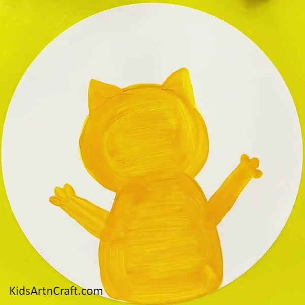 Make The Paws Of The Cat- Learn How to Craft a Cat Going After a Fish Step-by-Step