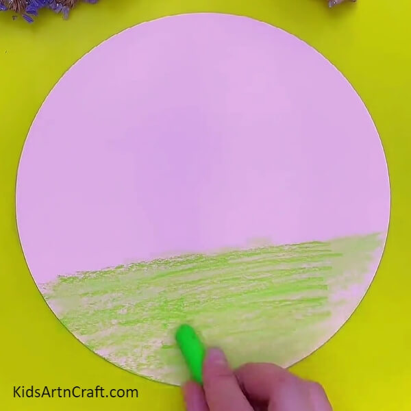 Highlighting Grass With The Use Of Green Crayon- Step-by-step guide to making clay flower scenery