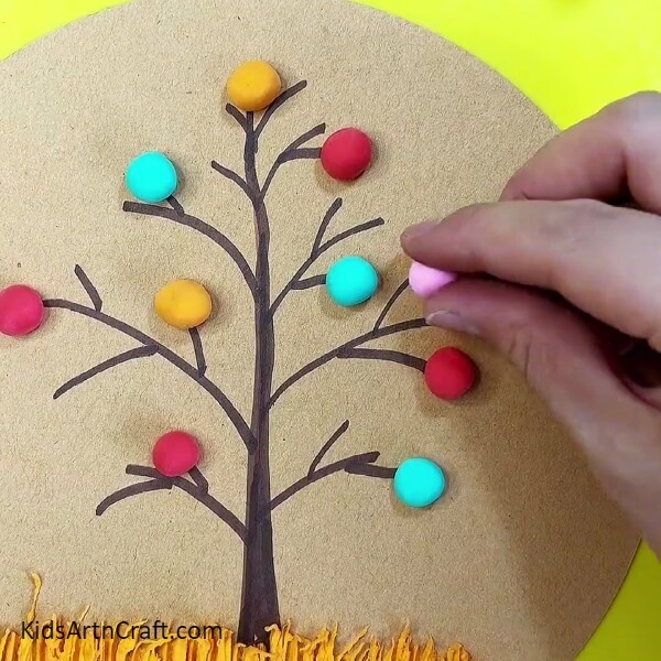 Make Some More Clay Balls Using Different Colours- Dabbling in Colorful Clay Tree Art for Newbies 