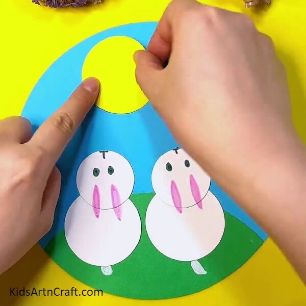  Make circle with yellow craft paper- A step-by-step guide on how to make a Bunny Landscape Paper Art 