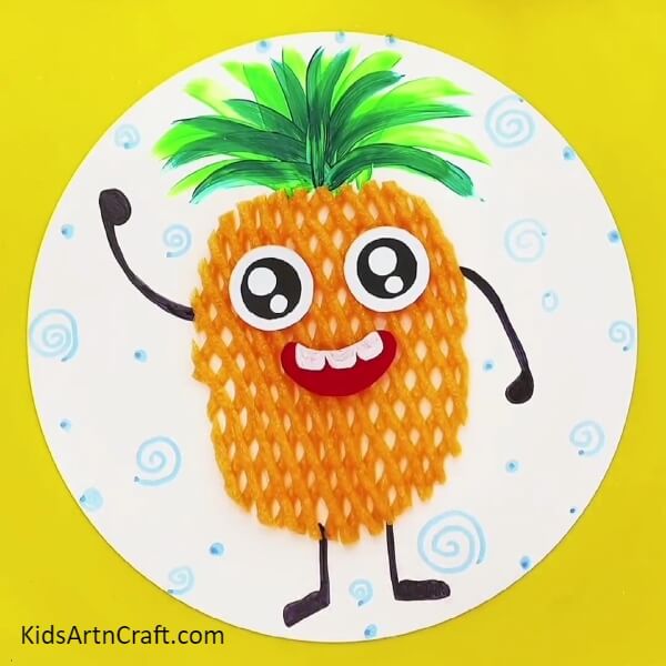 The Cute Pineapple Using Fruit Foam Craft Is Ready!-Kids Can Enjoy Crafting a Charming Pineapple with Fruit Foam