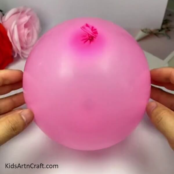 Blow the balloon- Tutorial for Making a Cuddly Rabbit Balloon Decor Step-by-step