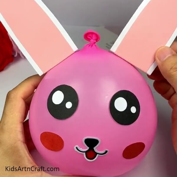 Paste the ears- Step-by-step Tutorial for a Sweet Rabbit Balloon Hanging Creation