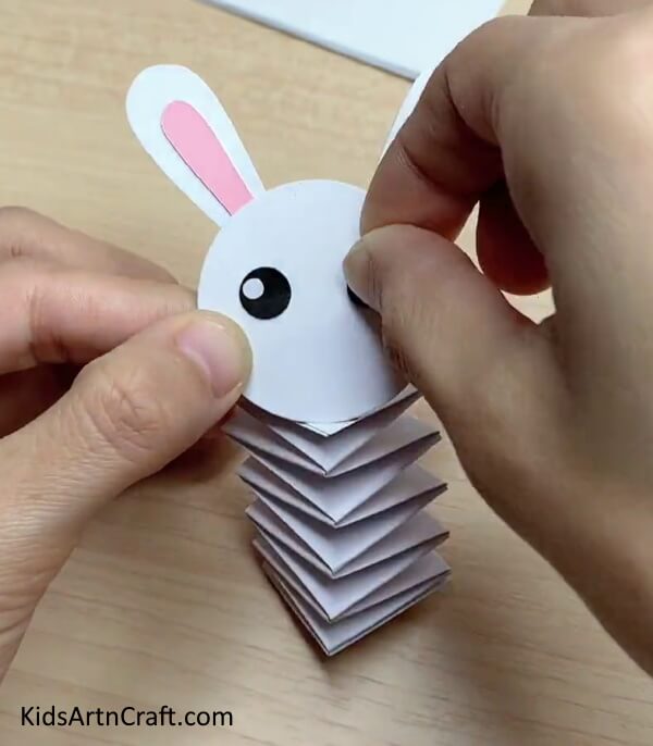 Making Eyes For The Bunny - Kids At Home Can Make a Bouncy Paper Bunny Craft