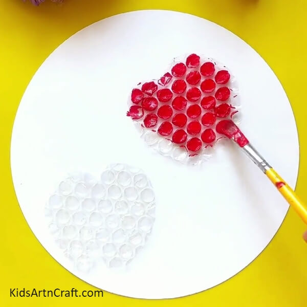 Paint the Right Side Apple with Red Poster Colour- Do-It-Yourself Bubble Wrap Apple Picture for Kids 