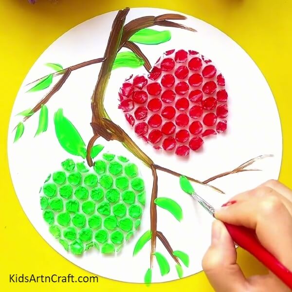 Make Leaves of the Branches with Green Poster Colour- Construct Your Own Apple Artwork with Bubble Wrap and Children 