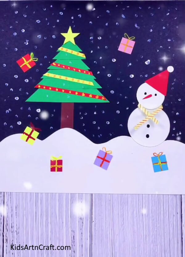 Christmas Tree Artwork Using Paper For Kids