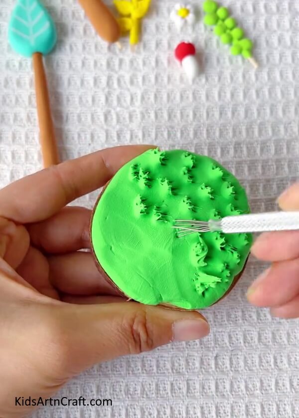 Make Grasses With a Whisk On Green Clay-Clay Model Tree Making - A Straightforward Tutorial for Children