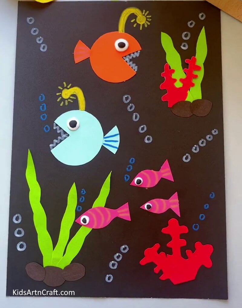 Your Paper Fish Aquarium Is Ready! Assembling a Fish Tank out of Craft Paper for youngsters
