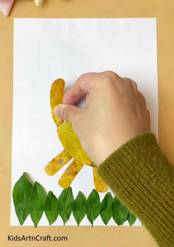 Neck of the Dinosaur- Crafting a Dinosaur Animal Out of Leaves - A Guide for Kids