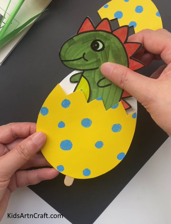 Inserting Dragon In Egg - Charming Dragon Artistry Developed Within a Paper Egg