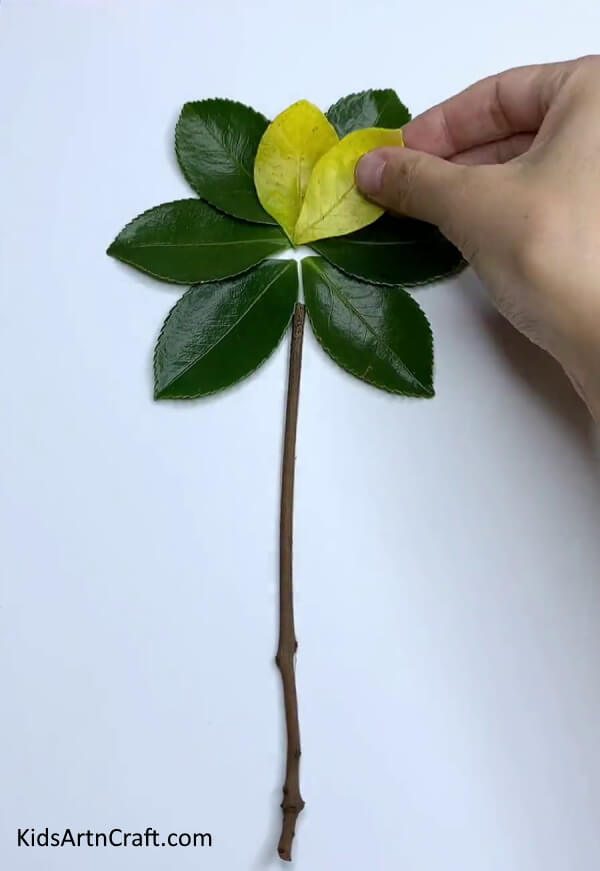 Adding More Colorful Petals- Crafting flowers out of fresh leaves - simple instructions 