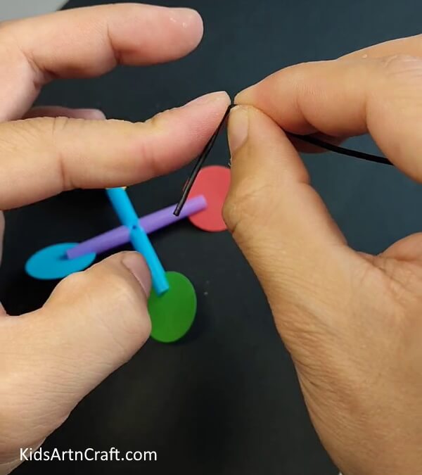 Bend the Paper Clip- Building a Straw Fan by Hand - A Simple Guide for Youngsters 