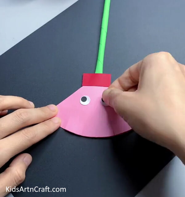 Eyes For The Broom Stick-How to Craft a Paper Broom Easily - A Tutorial for Kids