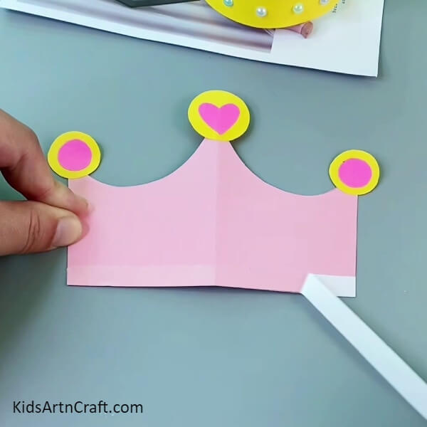 Making The Other 2 Crown Tops - An original DIY crown craft idea for kids